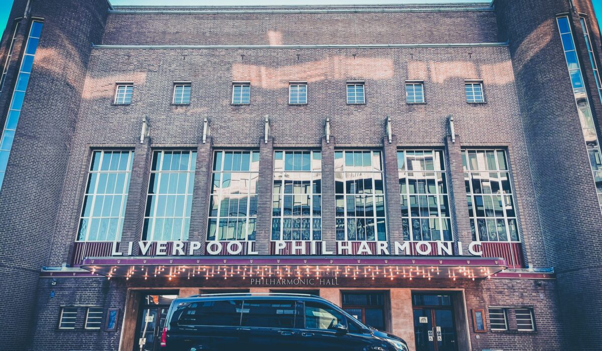 Luxury Chauffeur Service in Liverpool