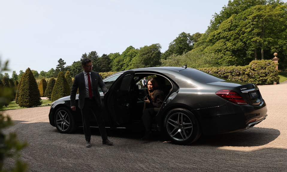 Choose Chauffeurs over driving