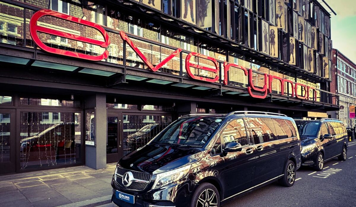 Chauffeurs in Liverpool